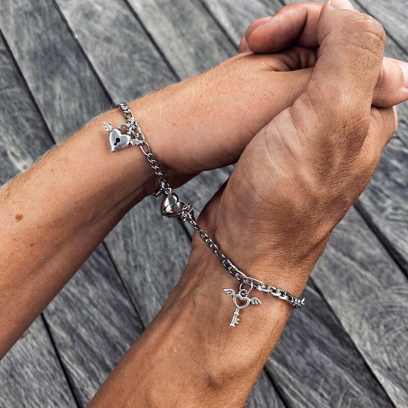 Lock & Key Lovers Key Couple Bracelets – CouplesEstore